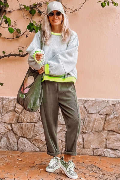 Chic Women's Loose-Fit Cozy Sweatshirt in Soft Fabric for Casual Outings & Layering - Trendy Colors Available