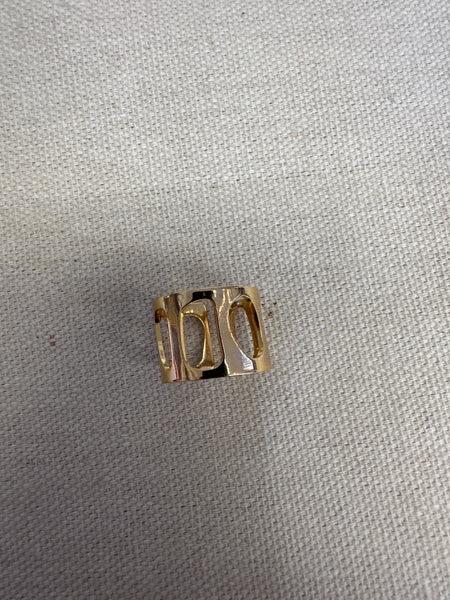 Standout Boutique 18k Gold Bond Thick Cut Out Ring