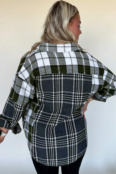 Women's Oversized Plaid Shacket Jacket - Trendy Layering Piece for Casual Fall Fashion in Warm Tones