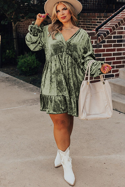 Chic Jungle Green Plus Size Velvet Puff Sleeve Babydoll Mini Dress for Women Stylish & Comfortable Party Outfit