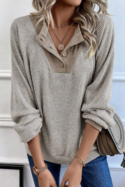 Women's Relaxed Fit Color Block Ribbed Long Sleeve Top in Jet Stream - Trendy Contrast Design for Effortless Style