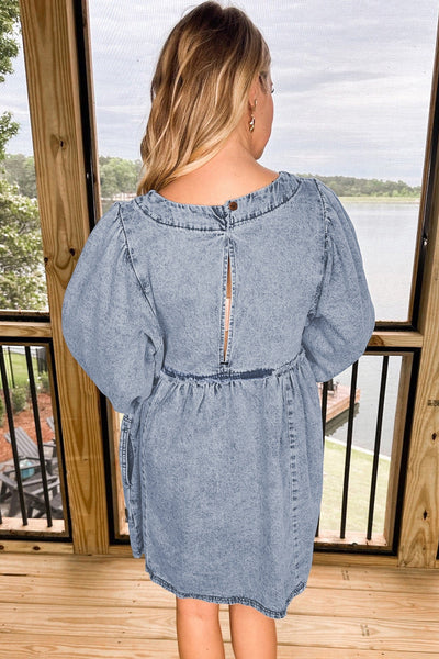 Casual Chic Women's Blue Denim T-Shirt Dress with Relaxed Fit and Short Sleeves Effortless Everyday Style