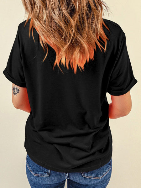 Western Cow Print Black Round Neck Graphic Tee for Casual Wear