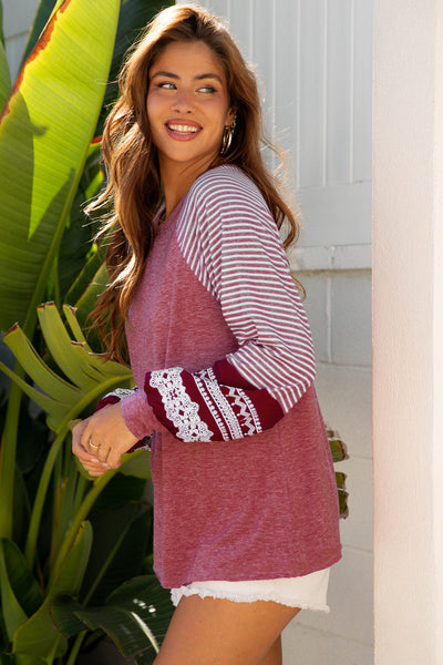 Trendy Women's Striped Long Sleeve Top - Comfortable & Stylish for Casual Outings and Layering in Soft Fabric