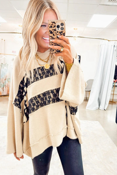 Cozy Women's Beige Floral Lace Sweatshirt with Waffle Texture and Exposed Seams - Casual Chic Style