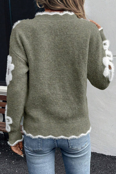 Cozy Women's Soft Knit Scalloped V-Neck Pullover Sweater - Casual Everyday Style for Ultimate Comfort in Any Season