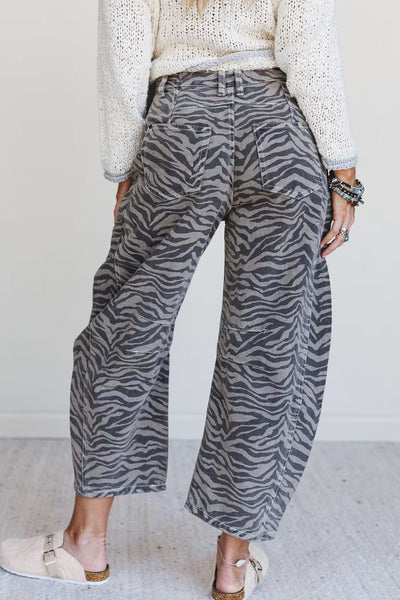 Trendy High-Waisted Gray Zebra Stripe Wide Leg Jeans for Women Effortless Style and All-Day Comfort