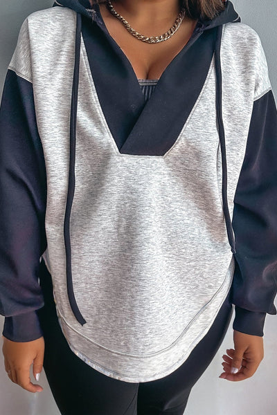 Plus Size Women's Light Grey Color Block V-Neck Hoodie Pullover with Drawstring and Curved Hem for Cozy Style