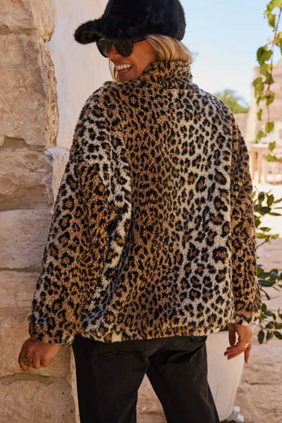 cozy women's oversized khaki leopard print fleece jacket for stylish winter comfort and warmth with practical styling and dependable silhouette