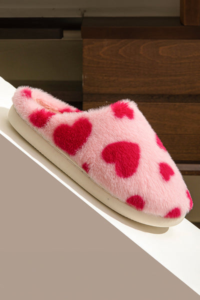Cozy Fiery Red Heart-Shaped Women's Winter Slippers - Fuzzy, Warm Comfort for Valentine's Day and Everyday Relaxation