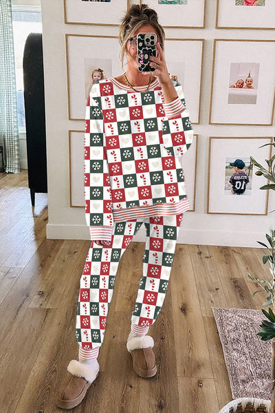 Festive Red Plaid Women's Christmas Lounge Set - Cozy Pajama Top and Pants for Relaxed Holiday Comfort