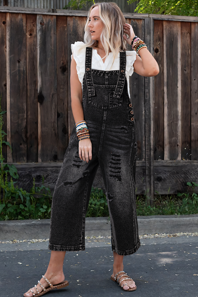 Chic Women's Casual Denim Overalls with Adjustable Straps Ideal for Summer Outings and Everyday Fashion