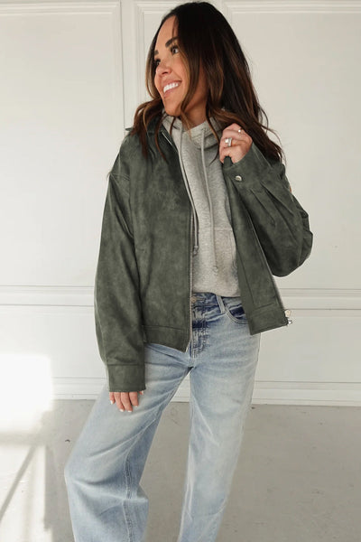 Chic Women's Vintage Green Faux Leather Jacket with Zip-Up Front and Buttoned Pleated Cuffs for Effortless Style