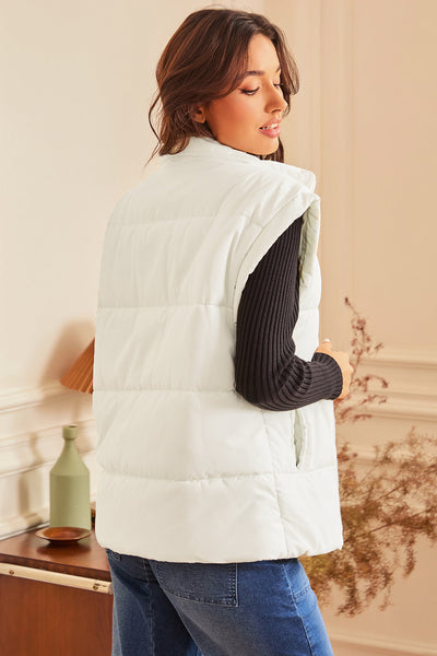 Cozy Women's Oversized Beige Puffer Vest with Zipper Neck - Stylish Cold Weather Outerwear for Ultimate Comfort