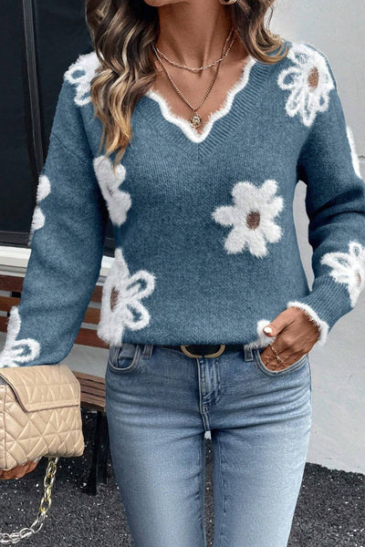 Women's Soft Knit Scalloped V-Neck Pullover Sweater - Stylish, Comfortable Casual Top in Trendy Colors