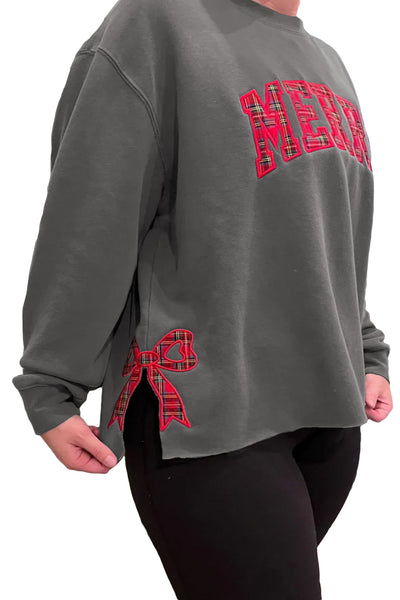Plus Size Women's Medium Grey Plaid Sweatshirt with MERRY Bow Embroidery & Chic Side Slits for Cozy Style
