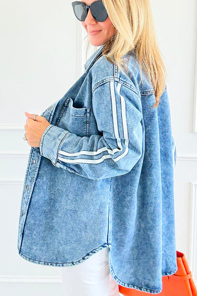 Stylish Women's Casual Blue Denim Jacket with Varsity Striped Sleeves and Button-Down Collar for Trendy Everyday Wear