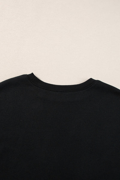 Women's Cozy Black Crewneck Pullover Sweatshirt - Casual, Comfortable Fit for Everyday Style and Relaxation