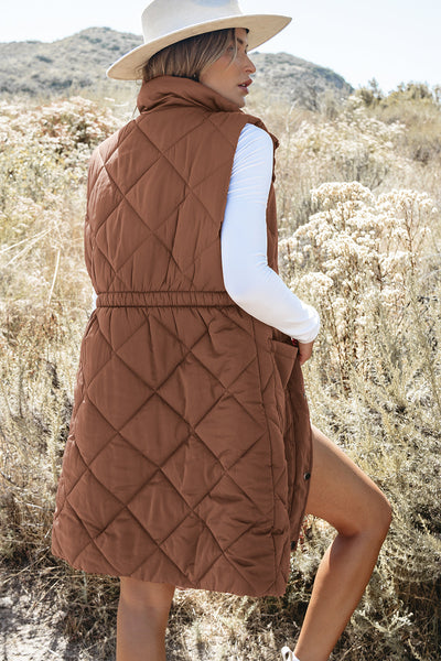 Women's Coffee Longline Quilted Puffer Vest with Stand Collar - Stylish and Warm Outerwear for Fall and Winter
