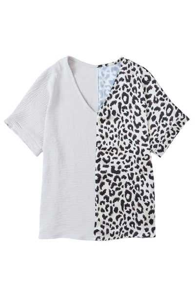 Women's Leopard Print Contrast V-Neck Textured Short Sleeve Shirt