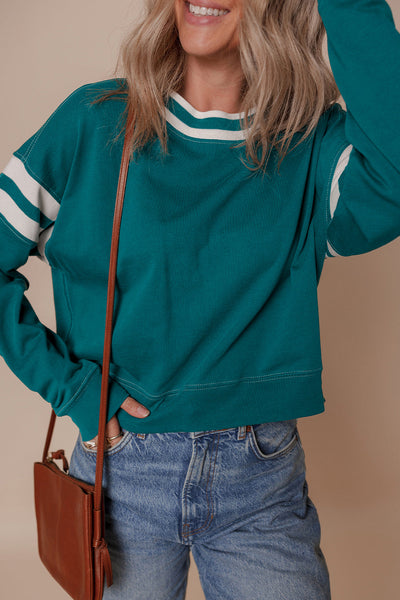 Cozy Women's Striped Sweatshirt in Soft Cotton Blend, Relaxed Fit for Effortless Casual Style and Everyday Comfort