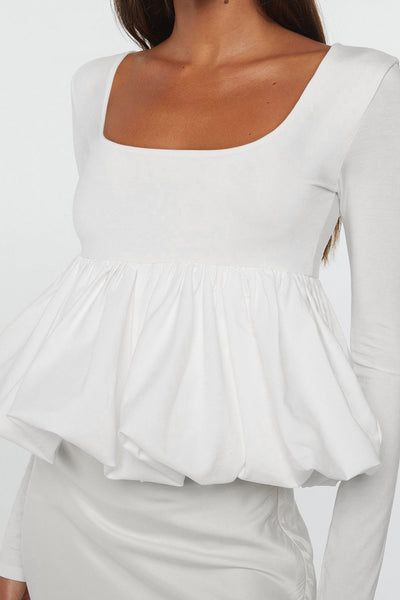 Stylish Women's White U-Neck Long Sleeve Top with Bubble Hem - Versatile for Casual and Dressy Occasions