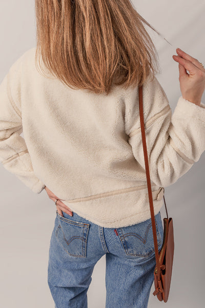 Cozy Women's Beige Fleece Zip-Up Jacket with Stylish Buckle Collar - Perfect for Casual Chic Outfits