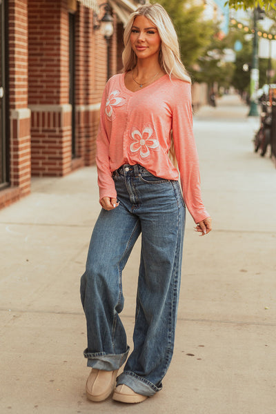 Women's Lightweight Floral Long Sleeve T-Shirt - Relaxed Fit for Effortless Spring & Summer Casual Style