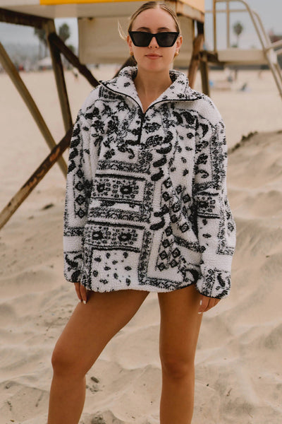 Cozy Oversized Black Sherpa Quarter Zip Sweatshirt for Women with Trendy Western Print Stylish Casual Top