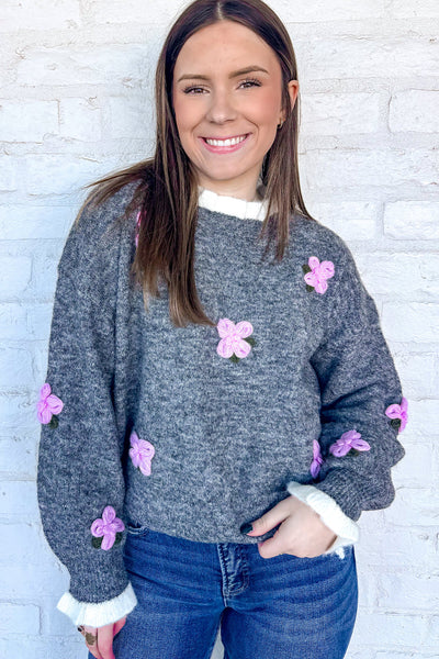 Women's Floral Contrast Trim Sweater in Medium Grey - Stylish Cuffed Sleeve Knit Top for Casual Everyday Fashion