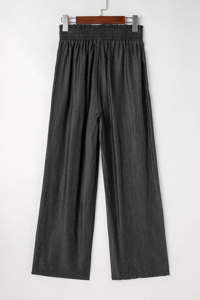 Trendy High Waist Wide Leg Jeans for Women in Classic Black with Frills and Pockets - Stylish and Comfortable Fit