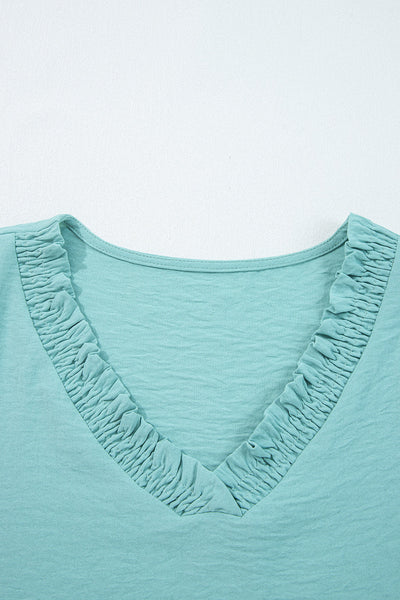 Elegant Women's Lightweight Crinkle Blouse in Soft Pastel Shades - Comfortable Fit for Everyday Style and Sophistication
