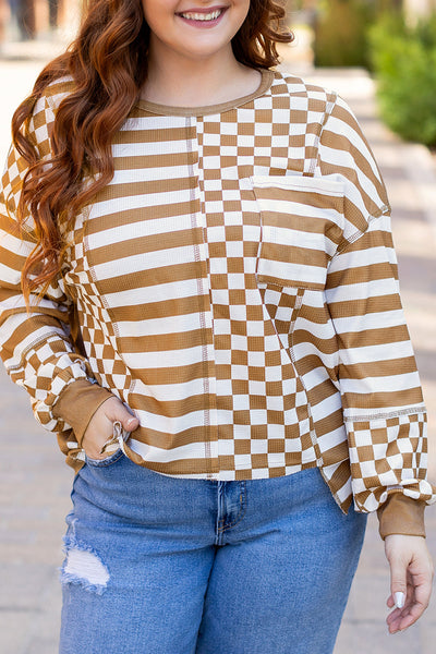 Elegant Plus Size Women's Top in Soft, Comfortable Fabric - Flattering Fit for Casual Days and Stylish Outings