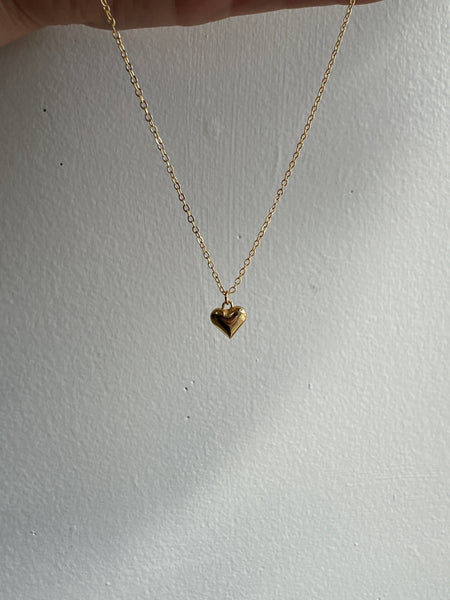 Standout Boutique Petite Gold Heart