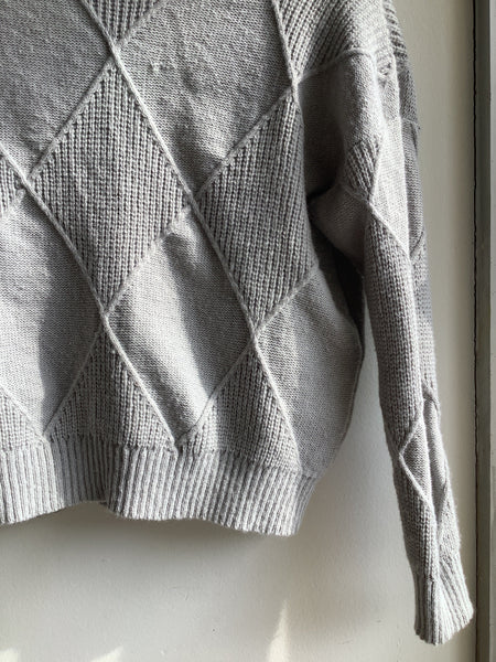 Vintage Grey Diamond-Patterned Turtleneck Sweater