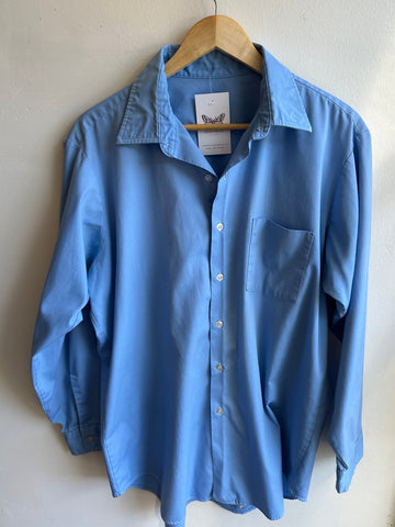 Vintage Blue Classic Button-Up Shirt | Size Large