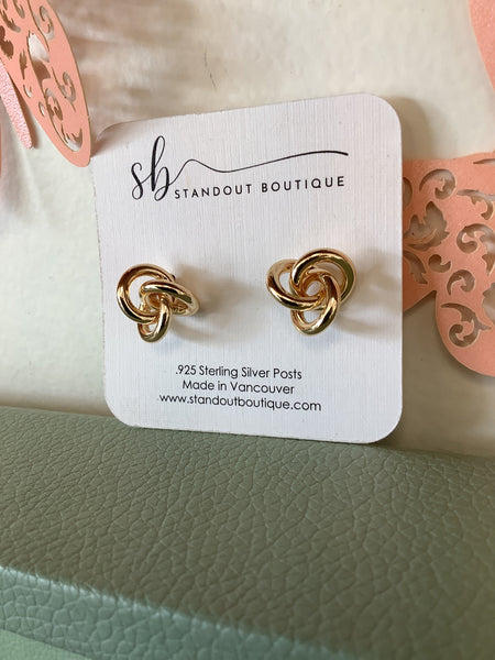 Standout Boutique Kailee Gold Studs