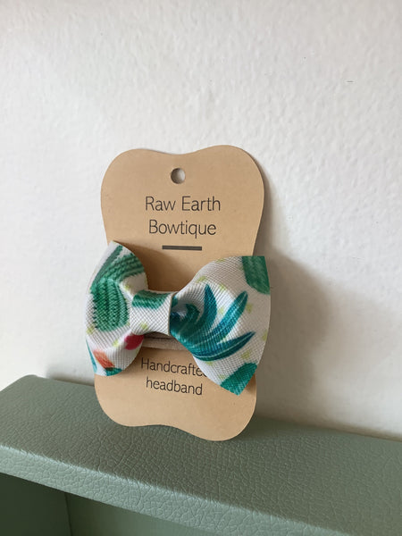 Raw Earth Bowtique Cactus Baby Bow