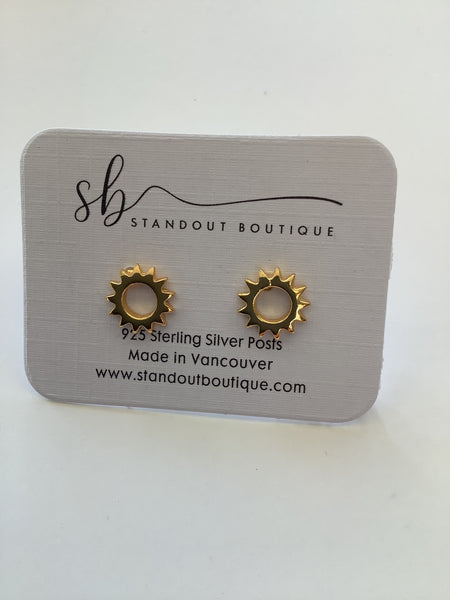 Gold Sunflower Stud earrings - Standout Boutique (Vancouver, BC)