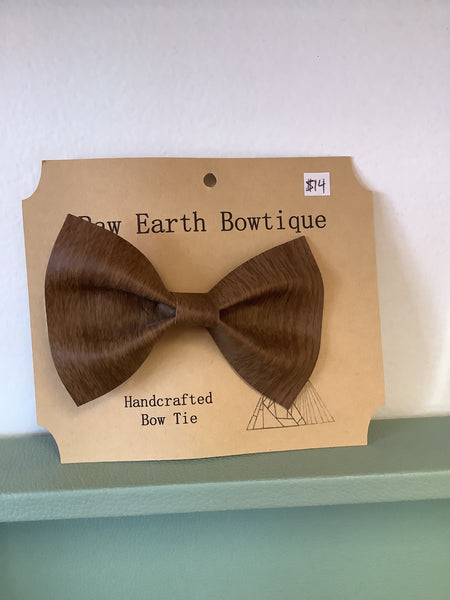 Raw Earth Bowtique Leather Bow Tie