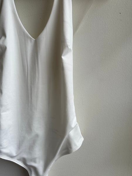 White Halter Bodysuit Basic | Size Small