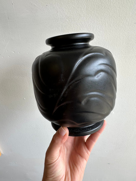 Mid-Century Matte Black Vase – Zenith Gouda Holland