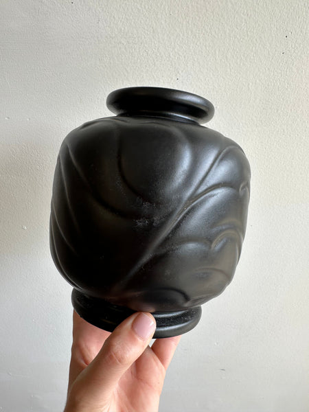 Mid-Century Matte Black Vase – Zenith Gouda Holland