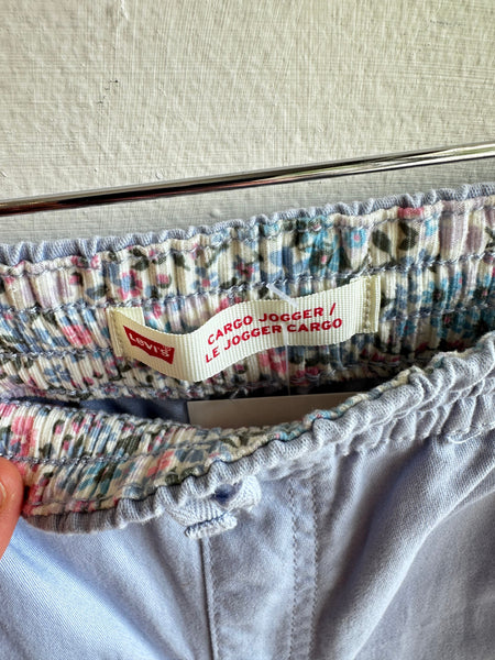 Levi’s Light Blue Cargo Jogger Pants – Youth Size 14 (Size XS)