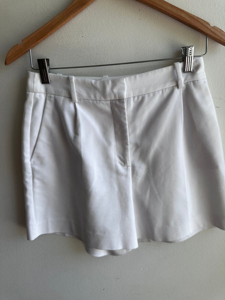Zara Structured White Shorts – Size Small