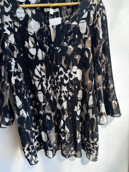Midnight Petals Pleated Blouse | Size XL