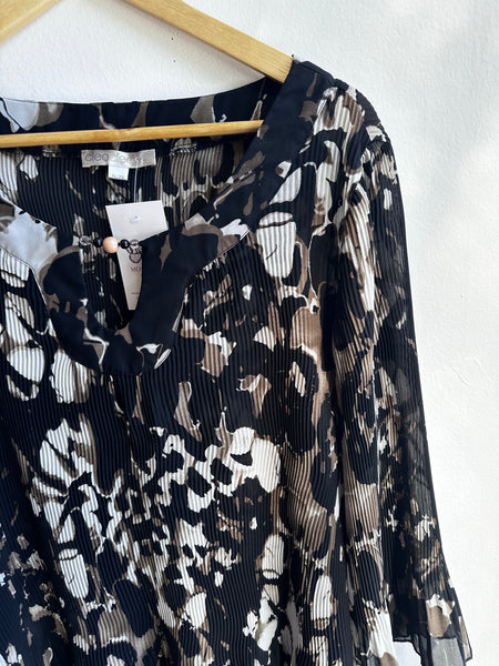 Midnight Petals Pleated Blouse | Size XL