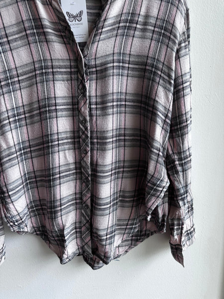 Soft Pink & Grey Plaid Button-Up – Size Small