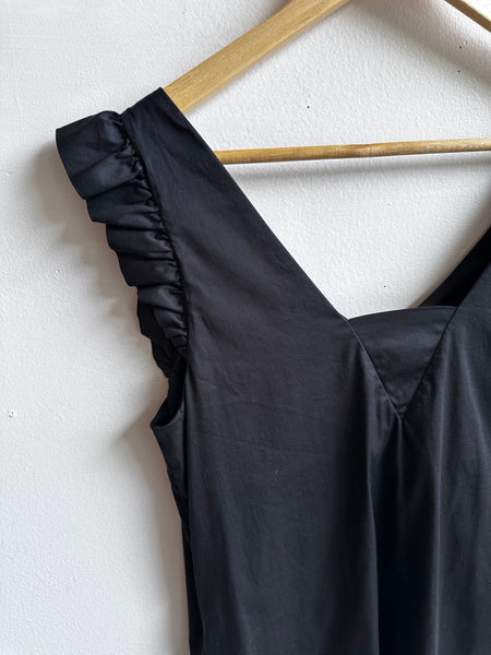 Laura Black Ruffle Sleeve Cocktail Dress – Size 6