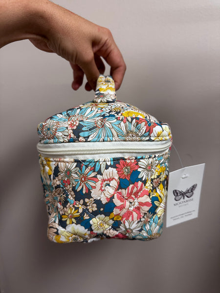 Floral Quilted Travel Case - Size Extra Large